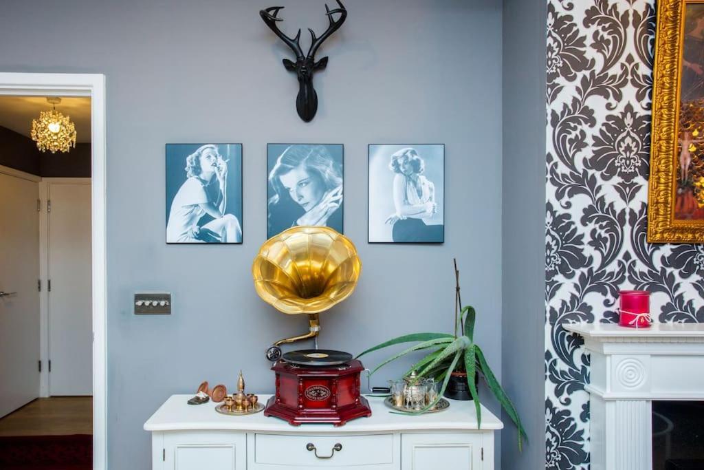 런던 Unique & Welcoming 2Bd Flat In Limehouse 아파트 외부 사진